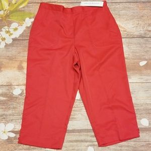 NWT Alfred Dunner Classic fit capri